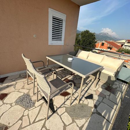 Haus Grace Apartment Kastela Exterior photo